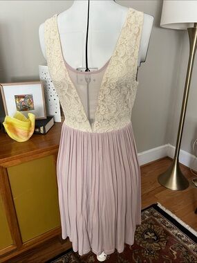Pins & Needles Blush and Cream Lace Deep-V Pleated Mini Dress